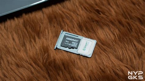 Hybrid SIM card slot of smartphones explained.